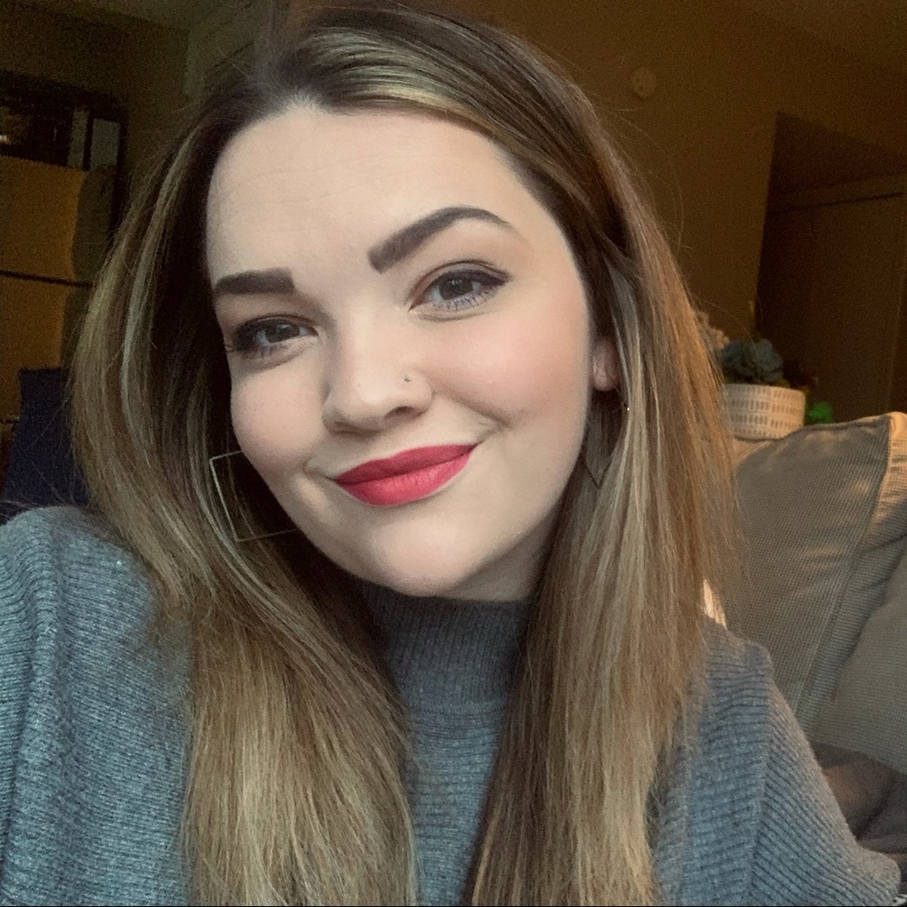 Meet your Posher, Emma